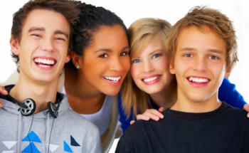 Great Smiles Elizabeth: Elvira Dela Torre, DDS