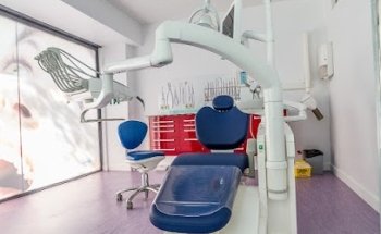 Clínica Dental Menéndez