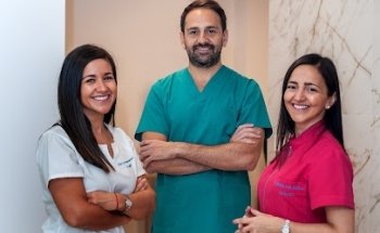 Clínica San Salvador: Odontología y Centro radiológico 3D.