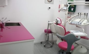 Siempre Sonríe Clínica Dental