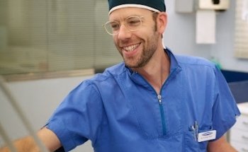 Clínica Dental Doctor Rojo