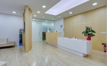 Clinica Dental de Terrassa - Dentista