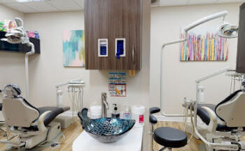 Royal Dental