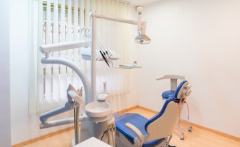 Clínica Dental Ruiz Rivas en Torre del Mar
