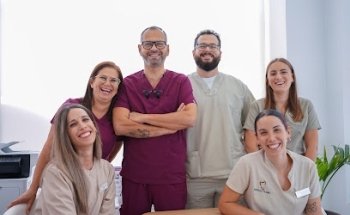 Dental Clinic Dres. Manga & Peña Villafranca