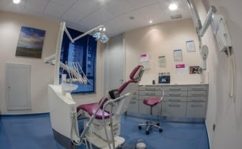 Clínica Dental Doctora Elena Serrano