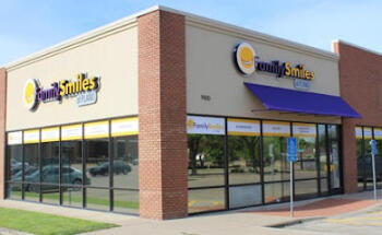 Family Smiles of Plano