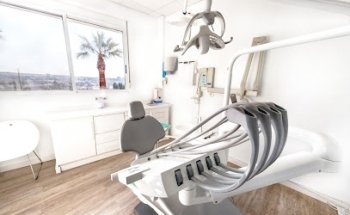 Clínica Dental Albadent
