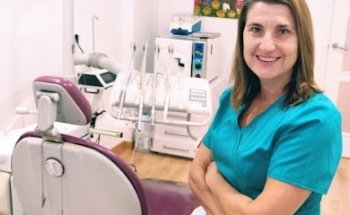 clinica dental Dra. María Dolores Gutiérrez Miñana