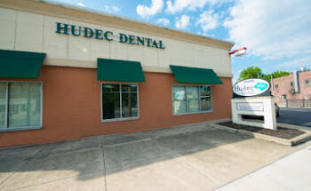 Hudec Dental