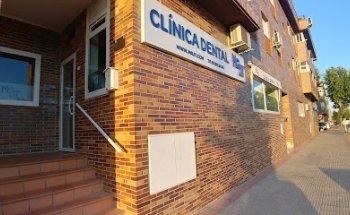 Clínica Dental MGJT