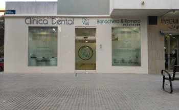 Clínica Dental Bonachera & Romero