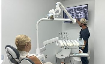 Clínica Dental Carmona