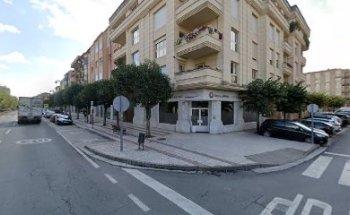 Clínica Dental Alesanco & Peiró