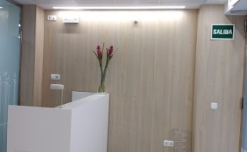 Clínica Dental María Gracia Ocaña