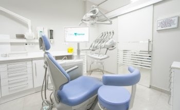 CLÍNICA DENTAL GARMAR
