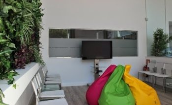 Monte del Pilar Dental Clinic