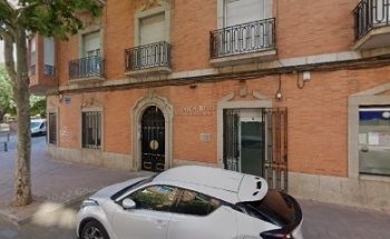 CLINIC REAL. DENTIST IN CIUDAD REAL.