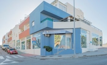 Clínica Dental Ruíz Santaella