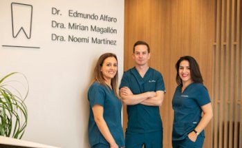 Clínica Dental Ziba Ruiseñores