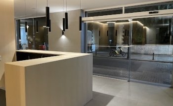 Valencia dental clinic - Drs Llinás Mora