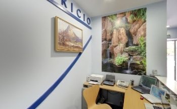 CLINICA DENTAL Dr.APARICIO