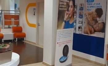 Adeslas Dental Clinic Usera