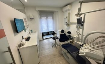 Clínica Dental Moreno & Moreno