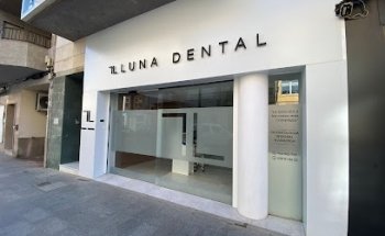 Dentistas Clínica Dental LLuna Dental | Guardamar