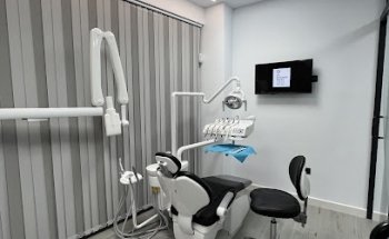 Clínica Dental Dr. Doblado Pérez