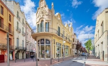 Clínica Dental de Terrassa - Ortodoncia e implantología