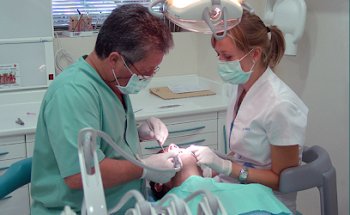 Clínica Dental Reyes Magos