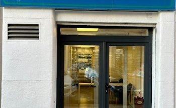 Clínica Dental Doctor Sergio Granados/ Dr Peña