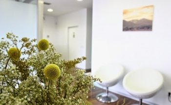 Clínica Flores Carral