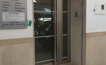 Clínica Dental Miriam Amparo Gandía Benetó