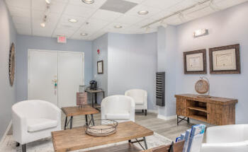 Siesta Key Root Canal Specialists: Carla Webb, DMD