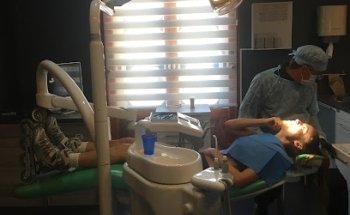 Clínica Dental Portal del Àngel S.l.