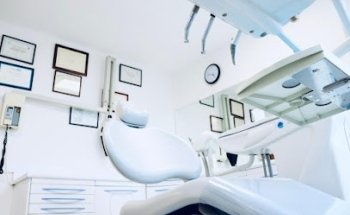 Clinica Dental Carlos Nespral