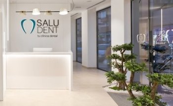 CLÍNICA DENTAL SALUDENT DENIA