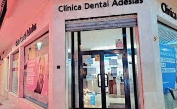 Clínica Dental Adeslas