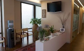 CLÍNICA DENTAL ARES