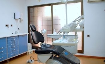 Clínica Dental Dr Lorenzo González Cueva