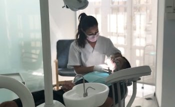 Clínica Dental González-Outón Freire