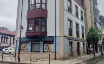 Clínica Dental Lucas