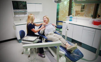 Vinnin Square Dental Group