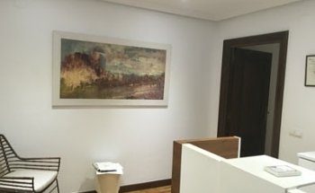 Clínica Dental Toro 84