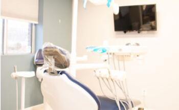 Lee Family Dental - 