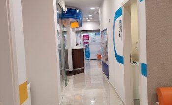 Clínica Dental Adeslas