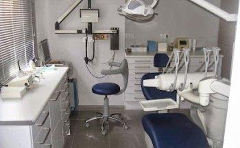 Clínica Dental Eladio Ruiz Dou