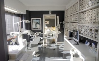 Clínica Dental Javier Araujo | Dentista en Coruña